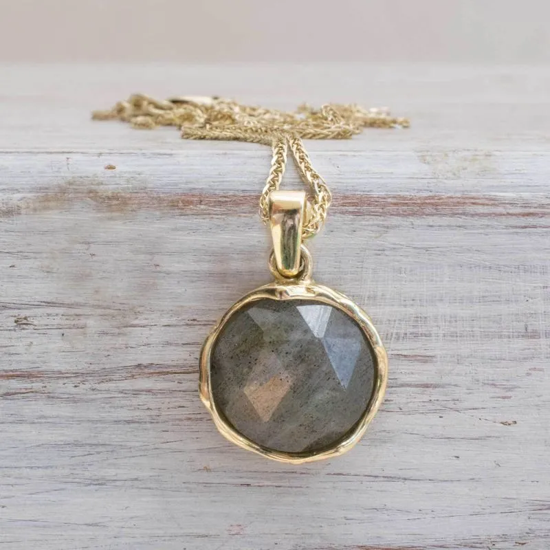 14K Yellow Gold Round Brown Labradorite 12mm Pendant