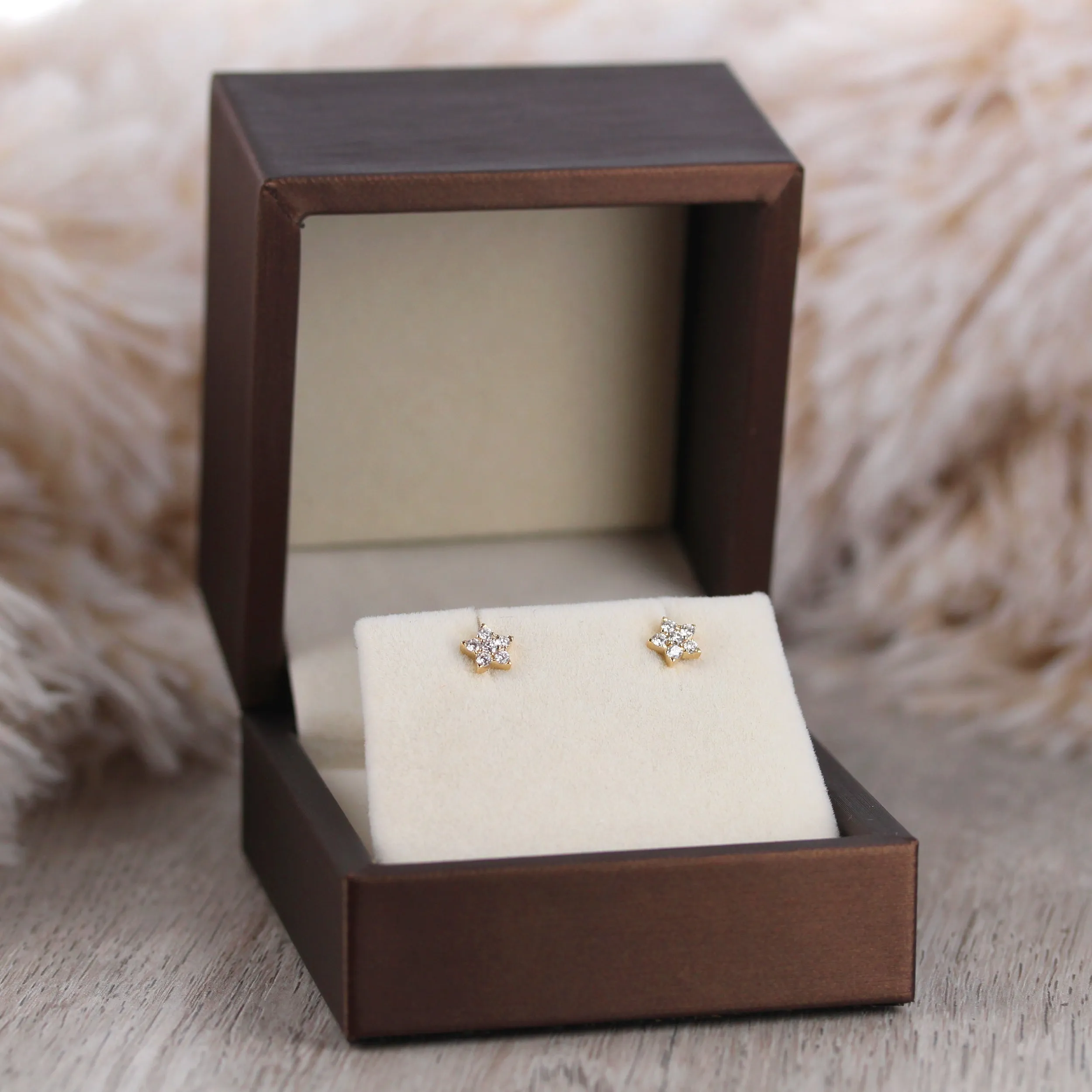 14kt Diamond Star Studs