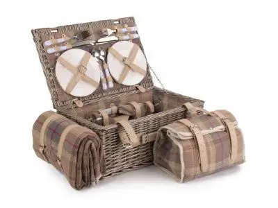 4 PERSON LAVENDER TARTAN HAMPER