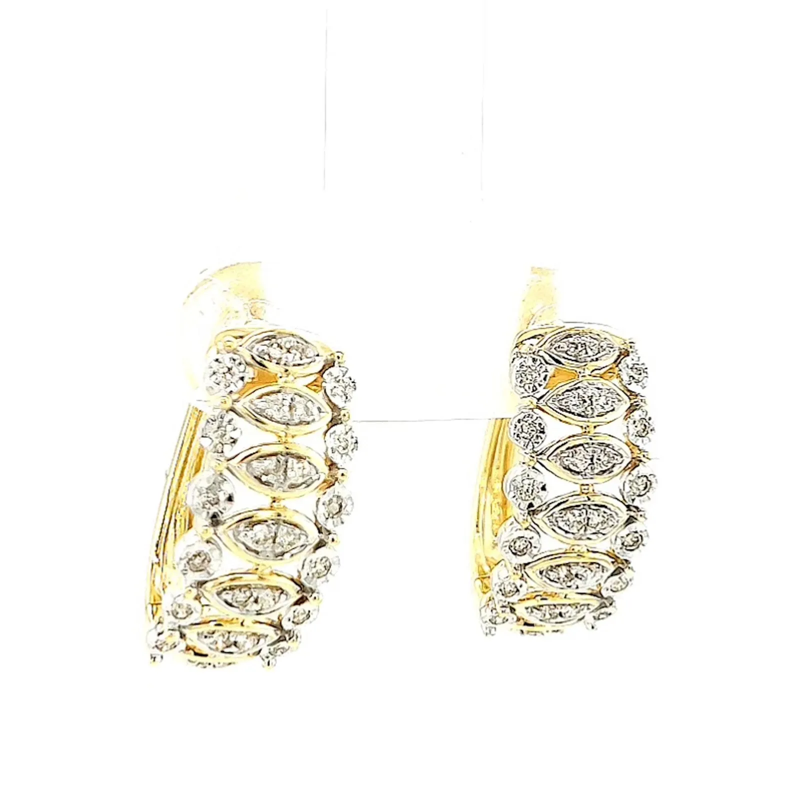 9ct Yellow Gold Round Brilliant Cut 1/4 CARAT tw of Diamonds Huggies Earrings