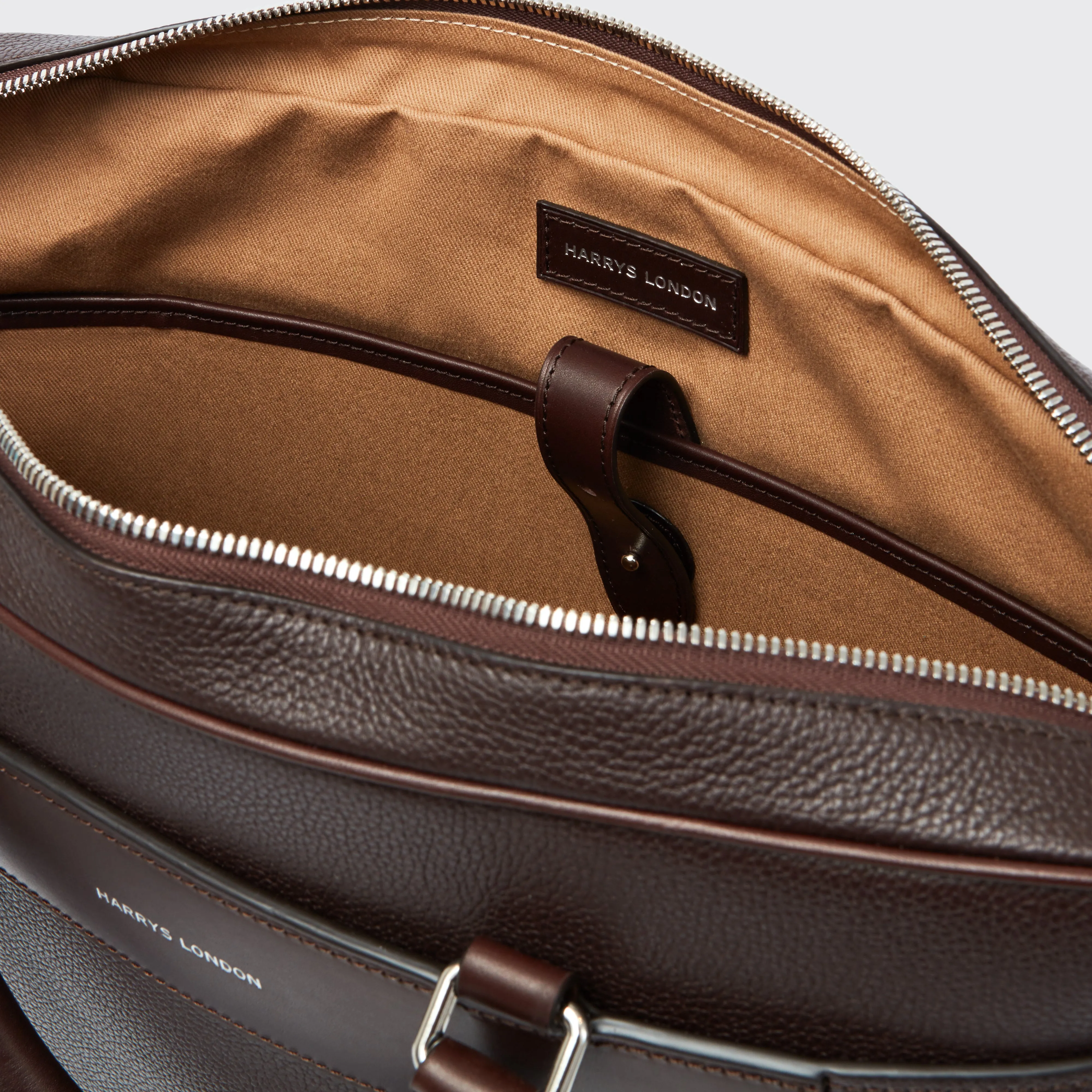 Briefcase Grained Leather Chocolate