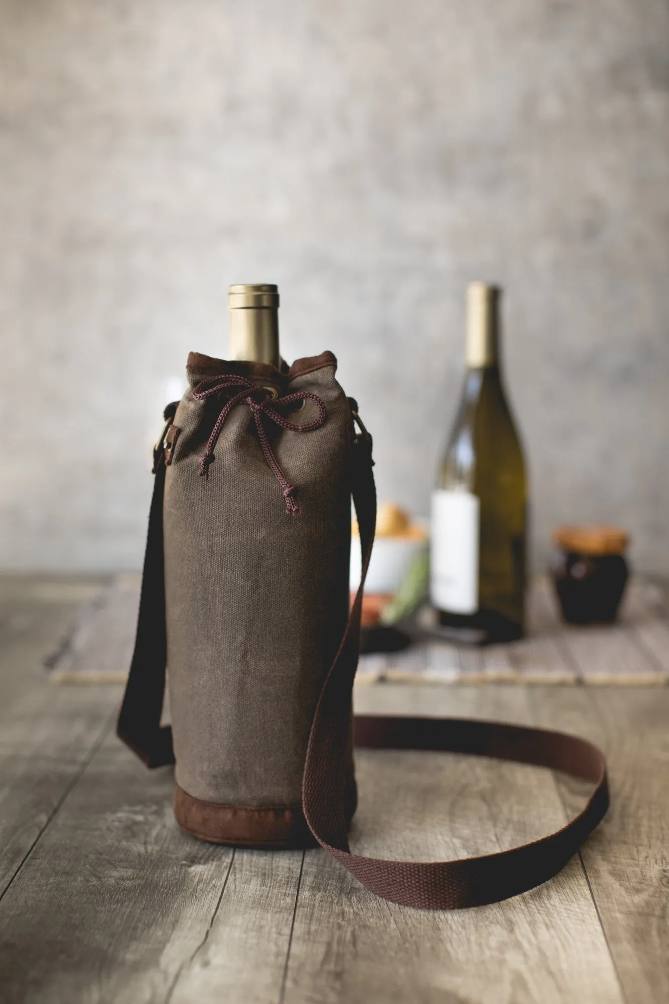 Buffalo Bills - Waxed Canvas Wine Tote