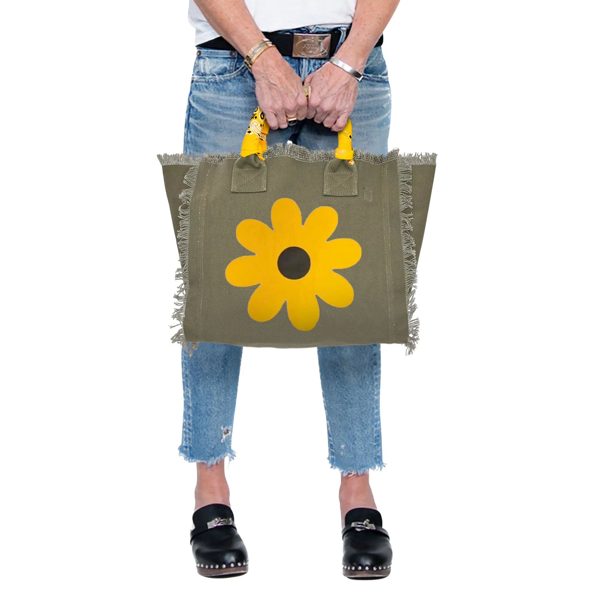 Daisy Fringe Canvas Bag