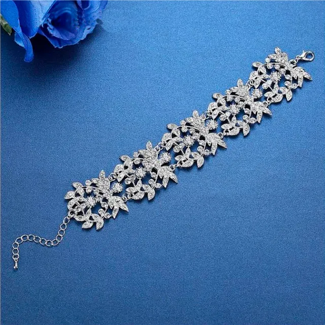 Diamonte Silver Leaf Bracelet