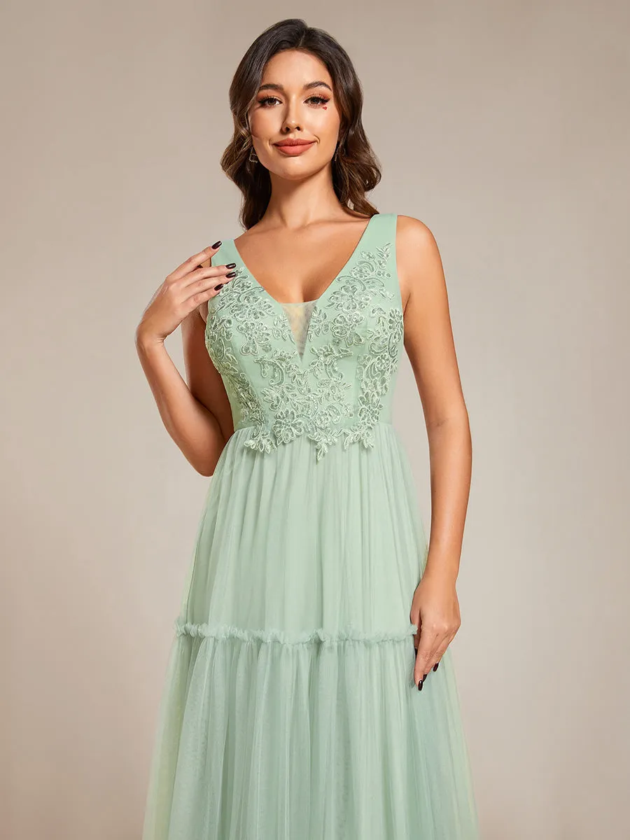 Embroidery V Neck Wholesale Chiffon Evening Dress With Sleeveless