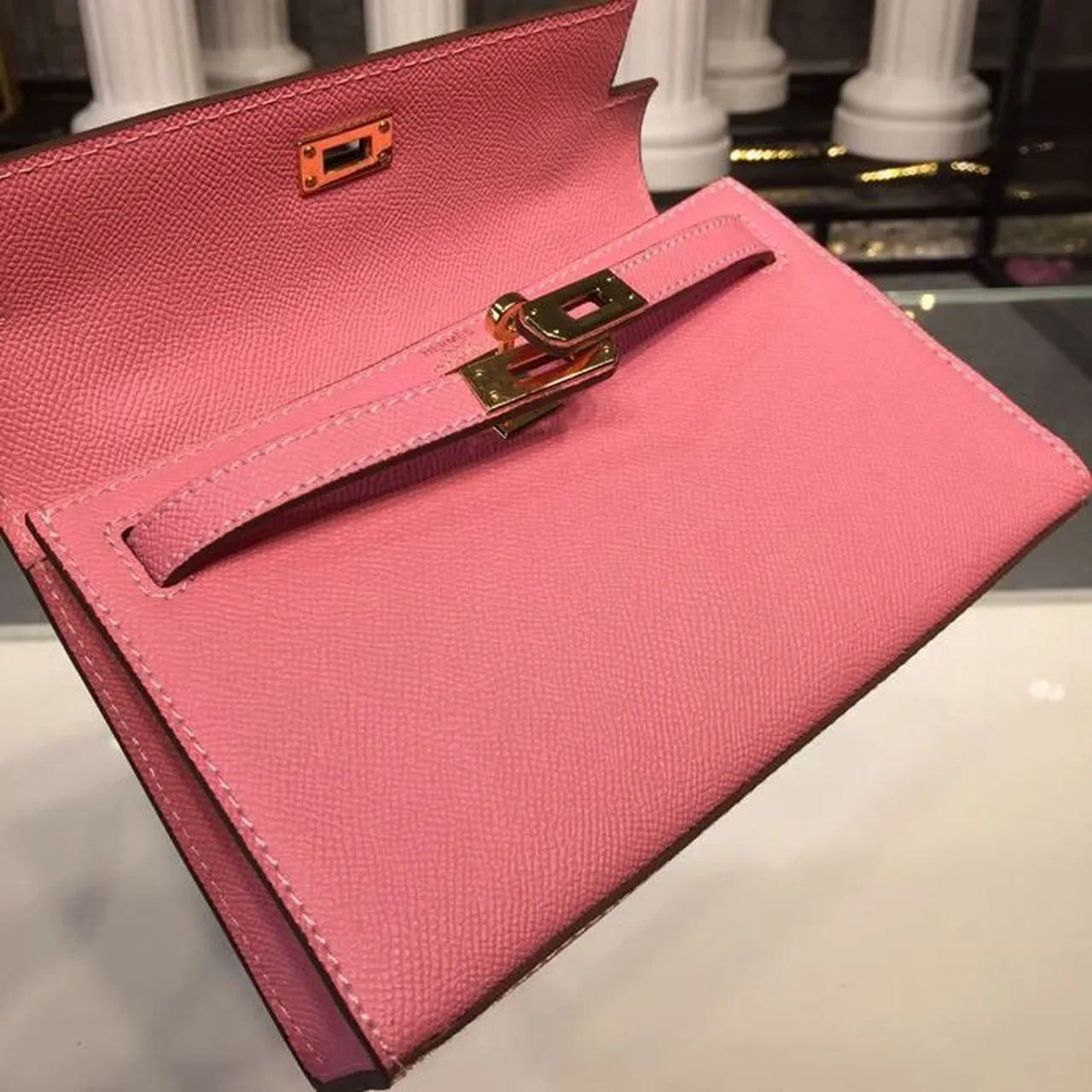 HM Mini Kelly KP Pochette Pink For Women Gold Toned Hardware 8.7in/22cm