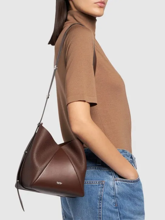 Max Mara   Small MM leather bucket bag 