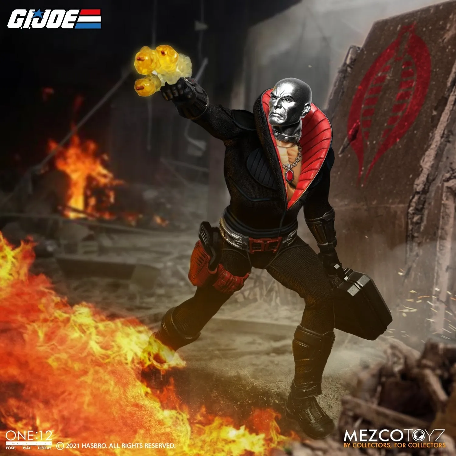 Mezco Toyz ONE:12 Collective G.I. Joe Destro Action Figure