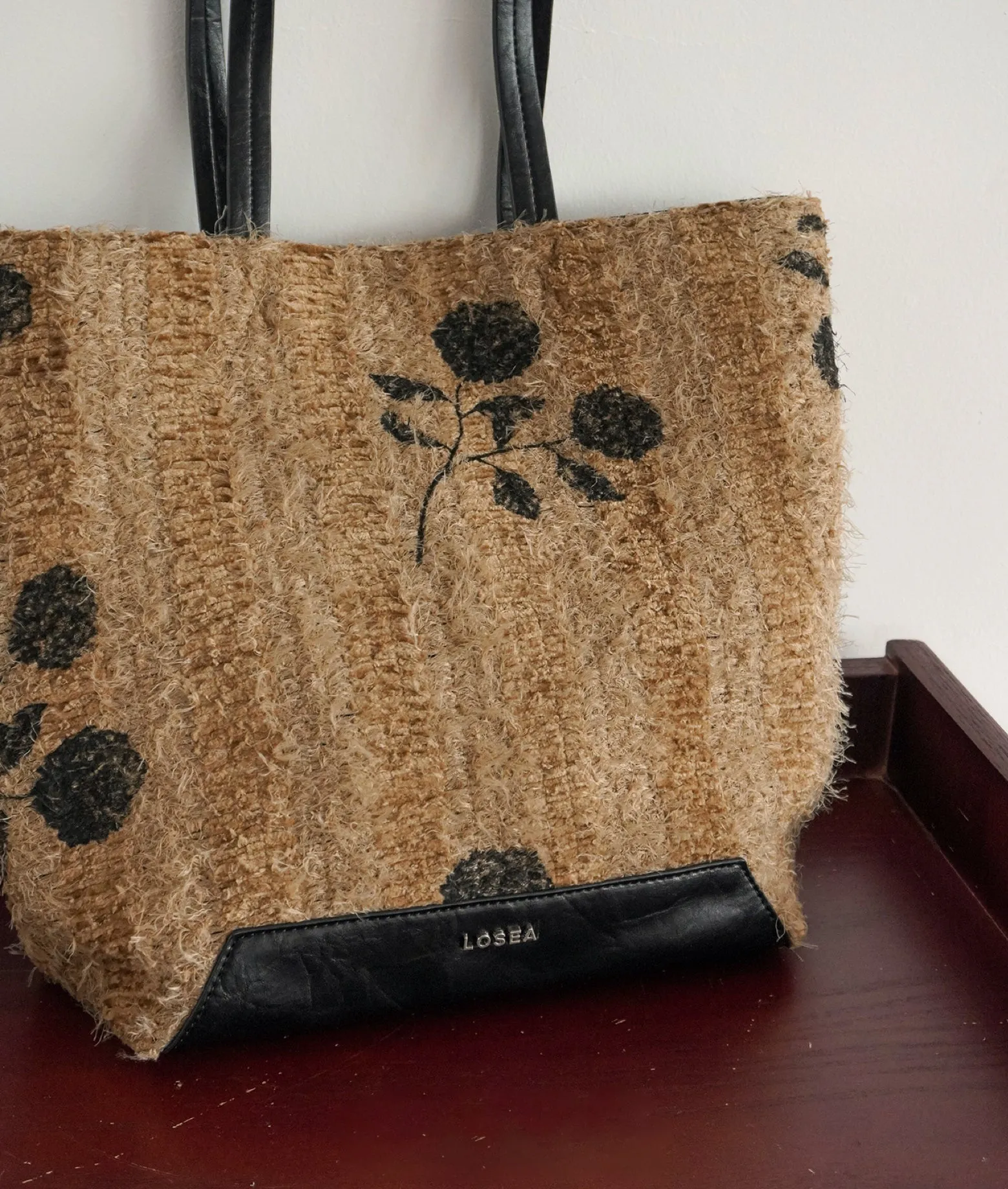 MISTY FLOWER knitted khaki tote bag