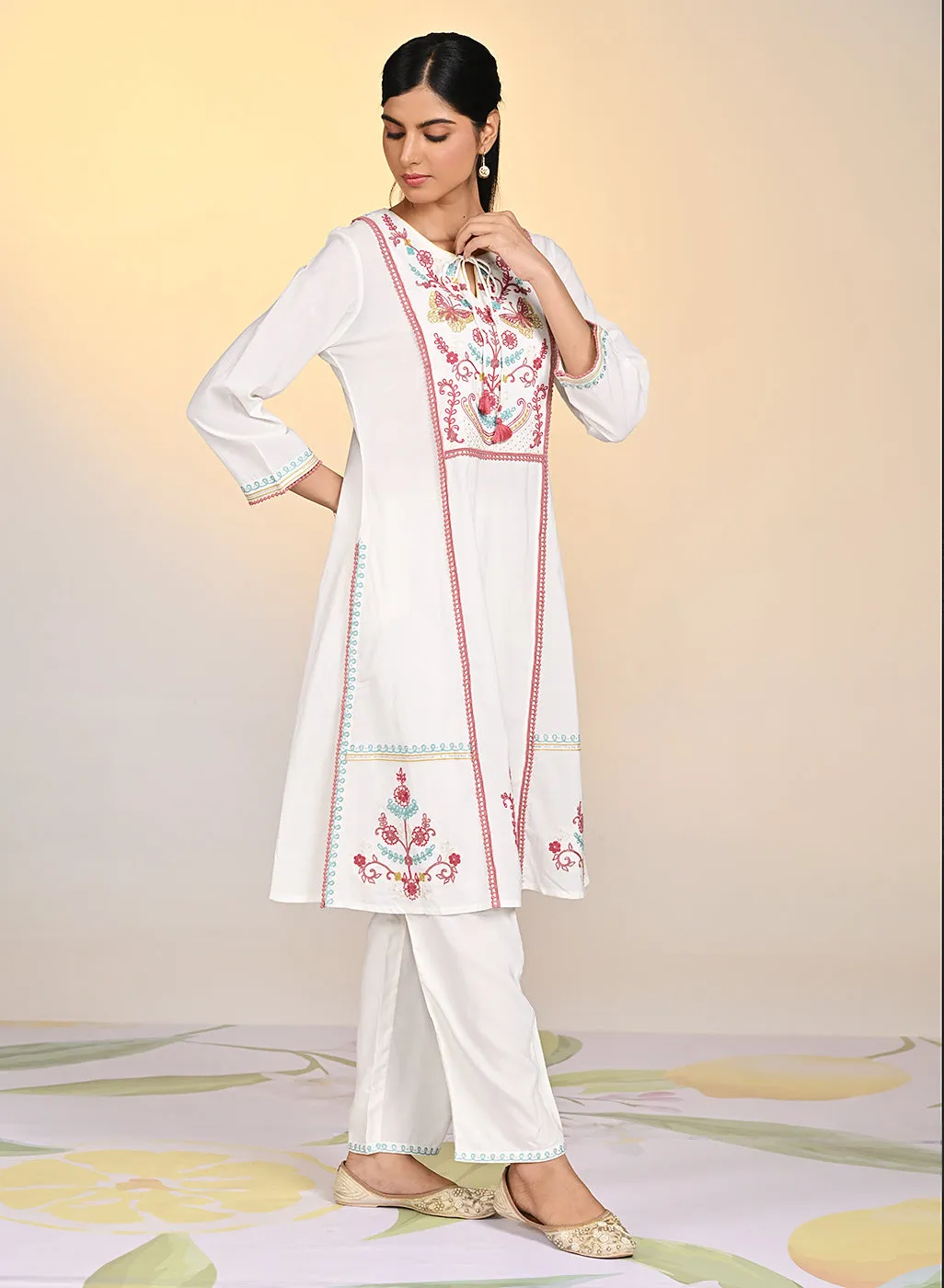 Nida Ivory Embroidered Crinkled Viscose Georgette Embroidered Kurta for Women