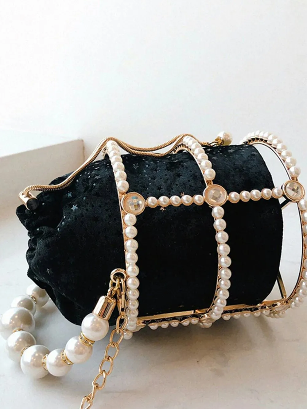 Pearl Bucket Hand Bag