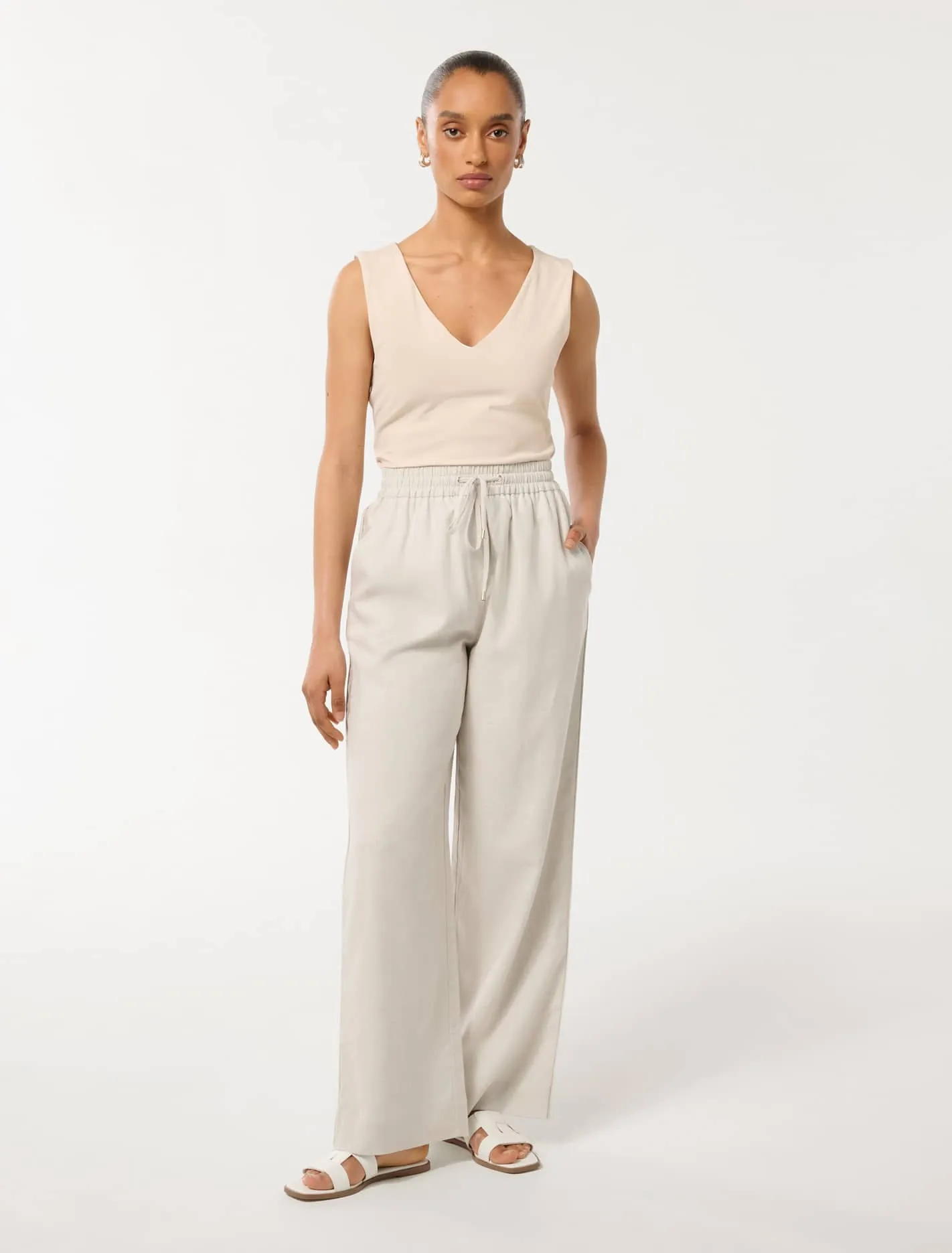 Phoebe Petite Linen Pants