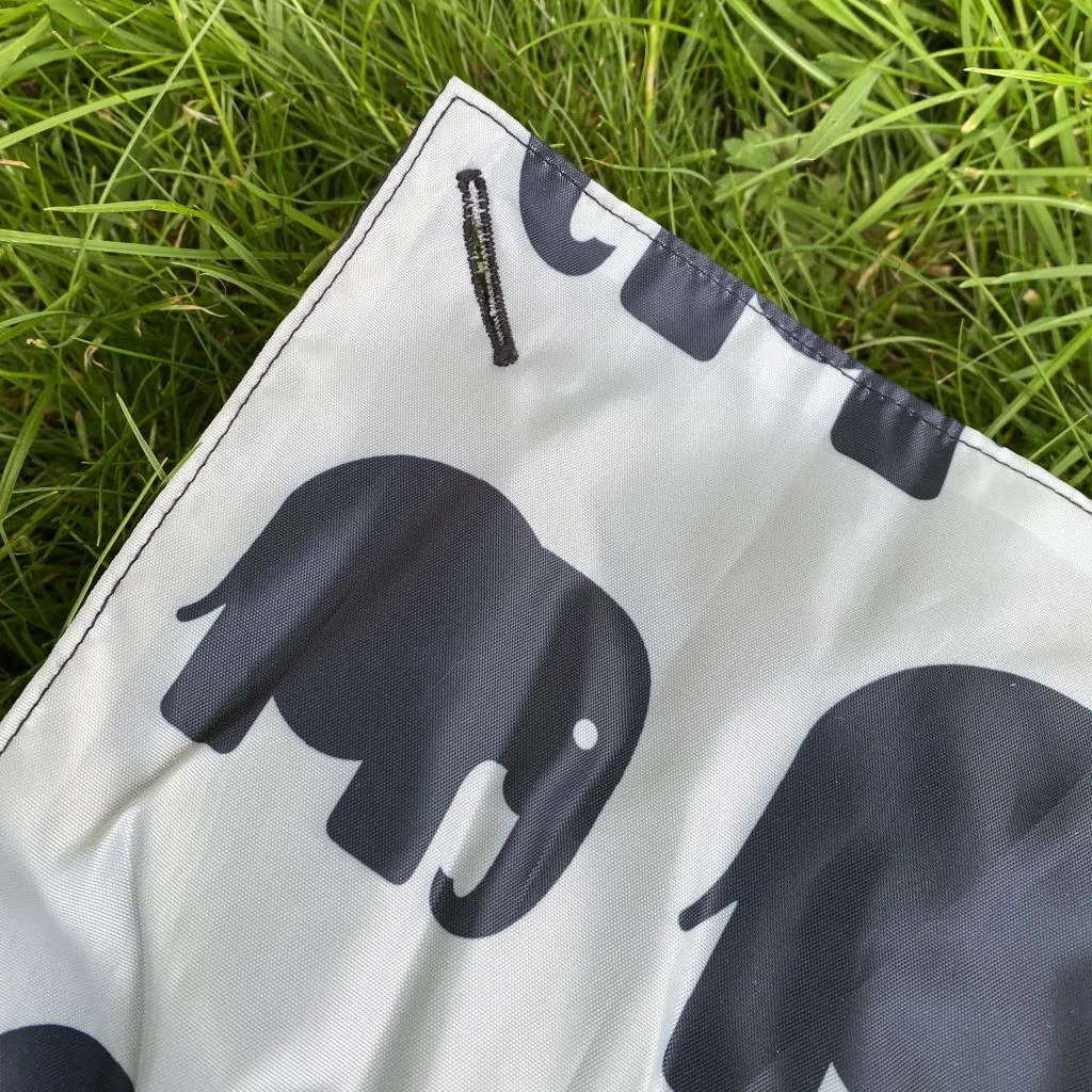 Picnic Blanket - GREY ELEPHANT