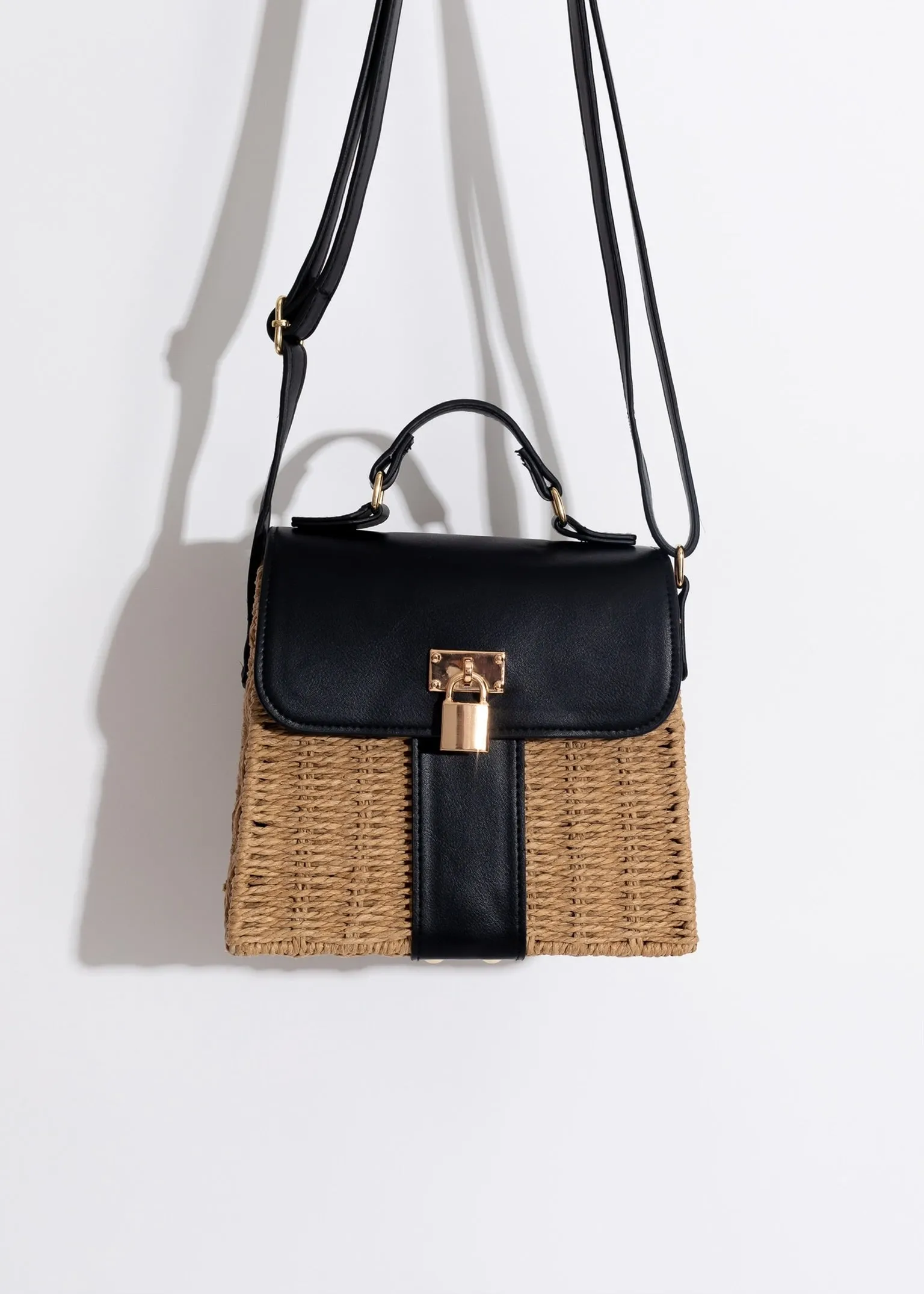 Picnic Day Crossbody Bag Black