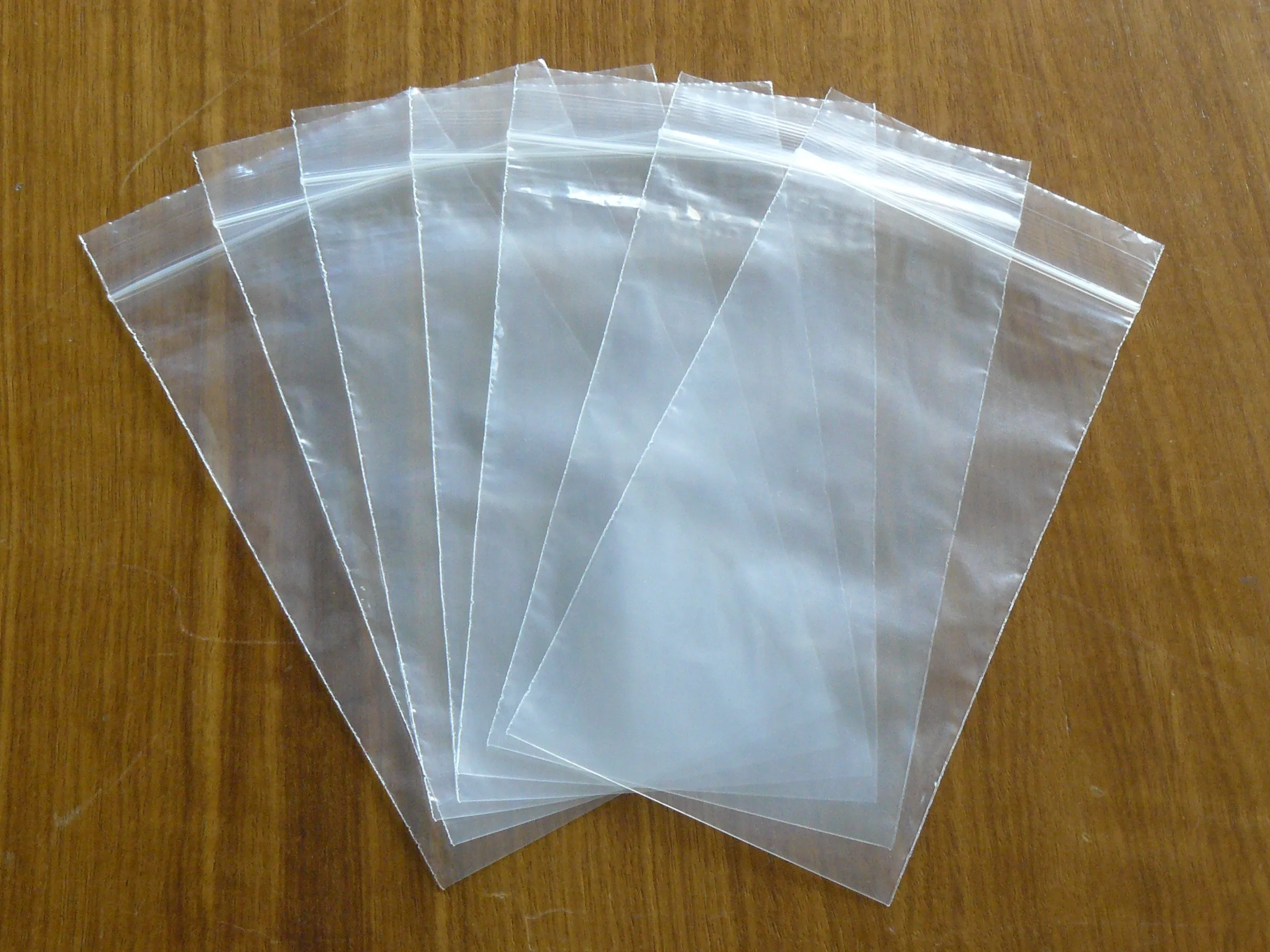 Sealable plastic bag - 100 Micron - (Price per carton)