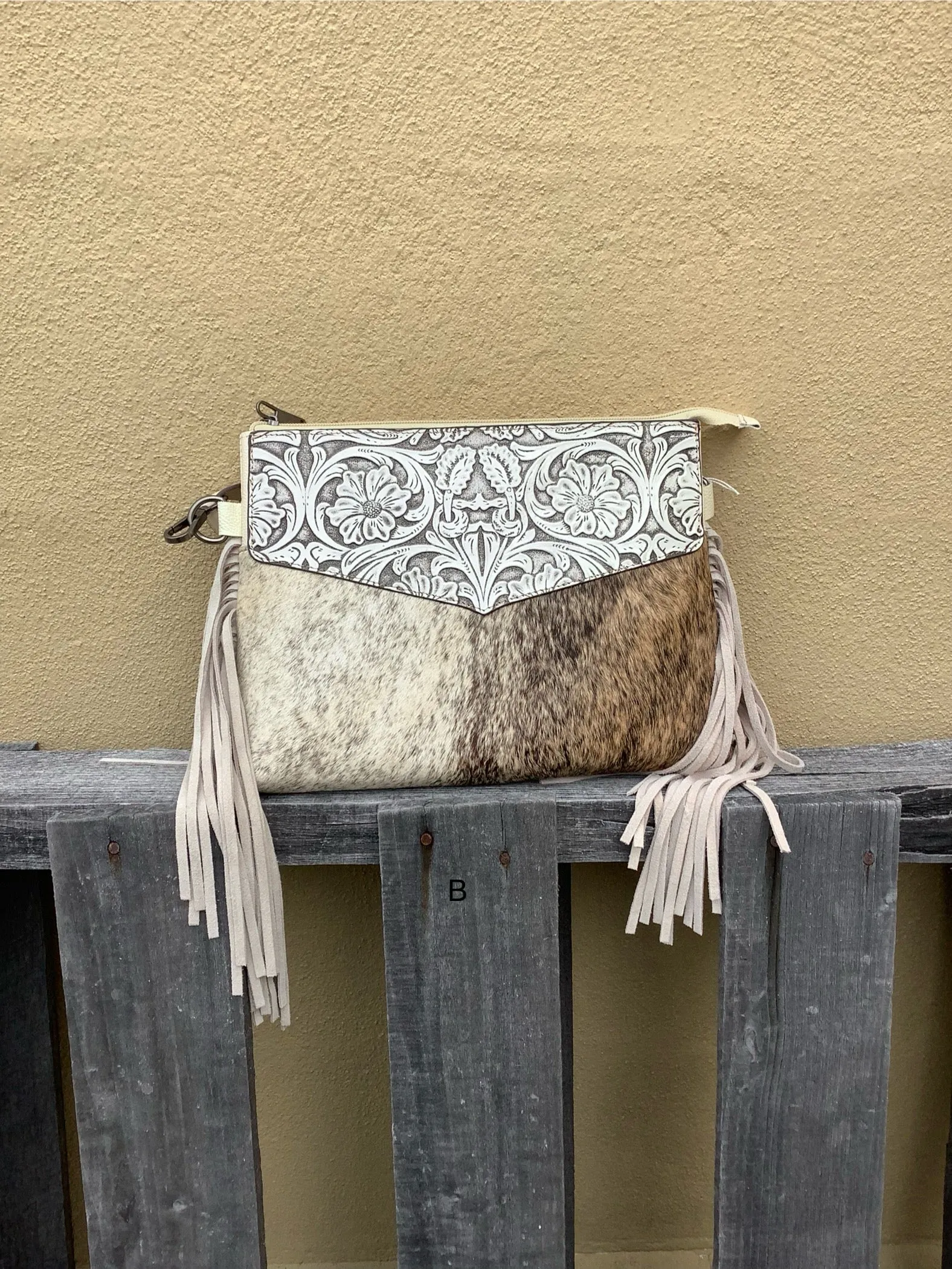 Top Notch Accessories Tooled Leather & Cowhide Purse In Beige 3073-1BG