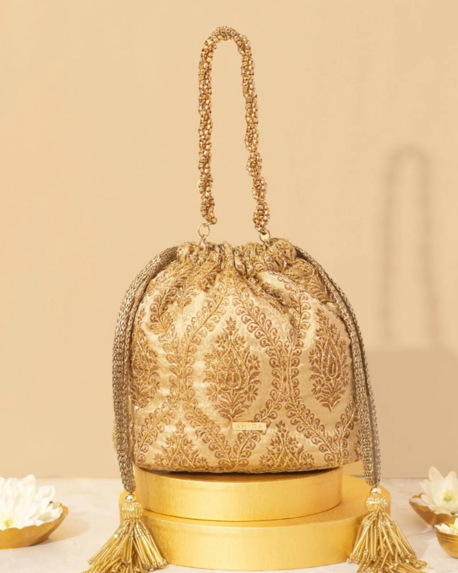 Viha Embroidered Brocade Bucket Bag - Gold