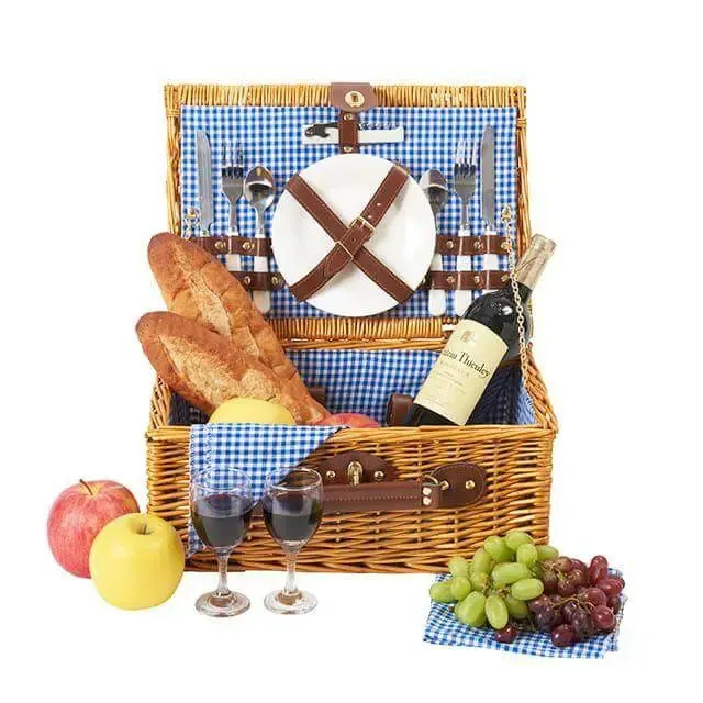 Wicker picnic basket